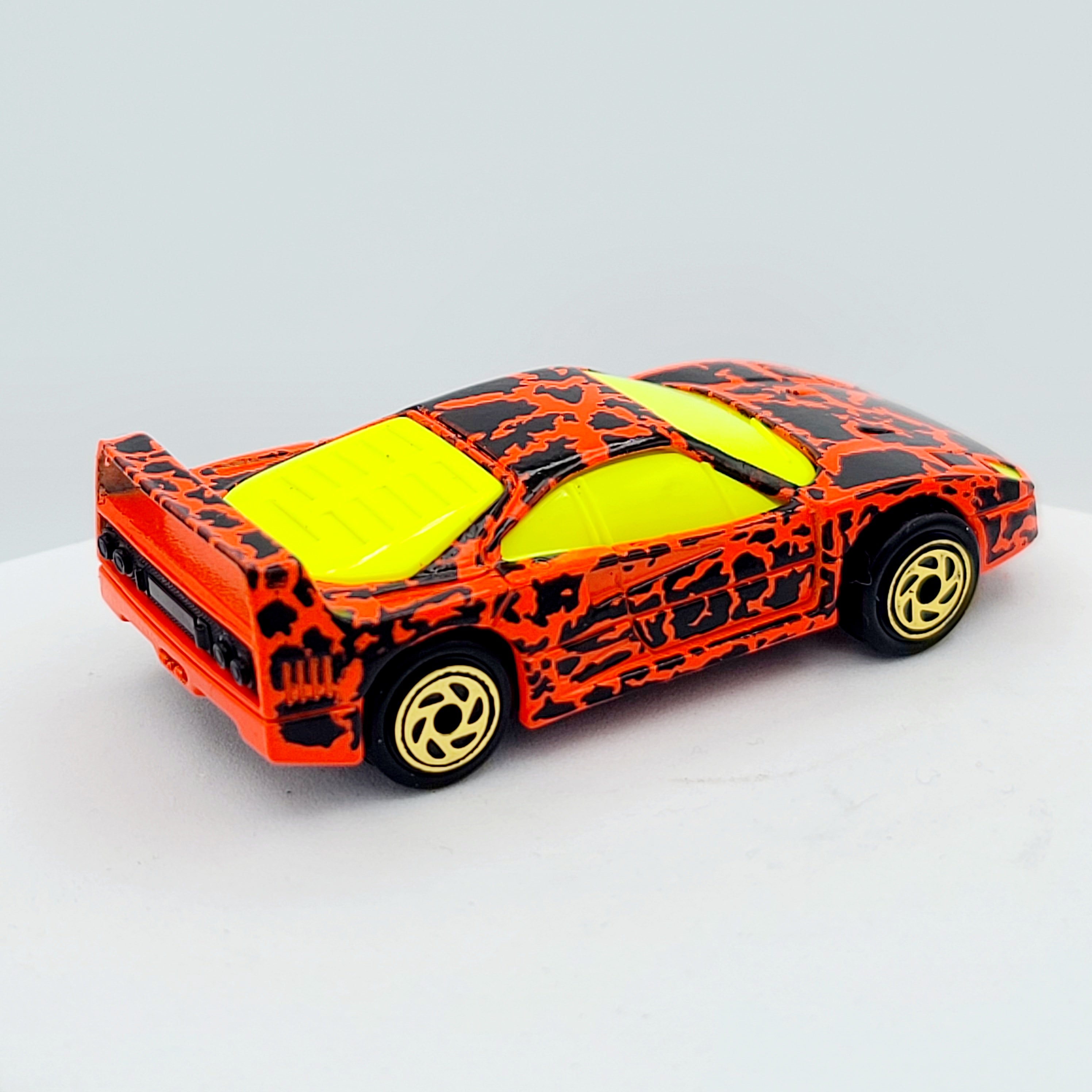 Matchbox Ferrari F40 (1994 MBX Basic 1-75)